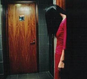 当年轰动台湾的红衣女孩事件