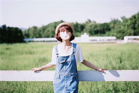 50岁老总在办公室撕烂<em>我胸罩</em>