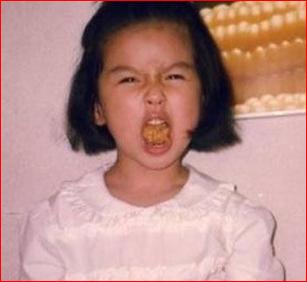 小时候的 angelababy 包子脸很可爱