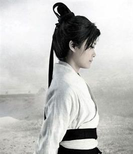 女星古代扮男装被胸部出卖图图片