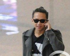 潮爸邓超戴墨镜扎小辫酷扮酷,娱乐频道,3G门户