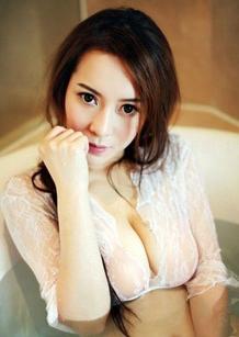 玉女心经3d嫩模上阵挑战舒淇