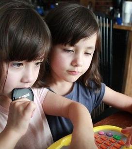 韩国萌死人不偿命的<em>混血</em>童星,娱乐频道,3G门户