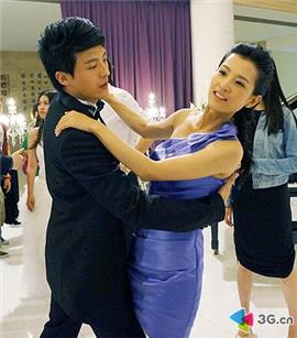  孙艺洲 ,赵霁拍跳舞戏