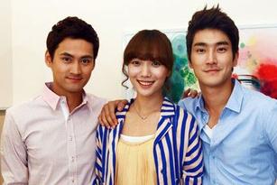 王珞丹与崔始源靠借位拍吻戏,娱乐频道,3G门户