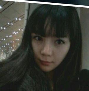 63岁<em>洪金宝女友</em>:21岁北影校花