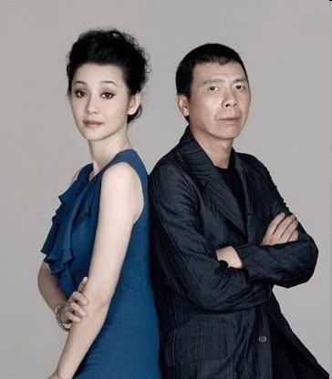  冯小刚 出书:能娶徐帆三生有幸