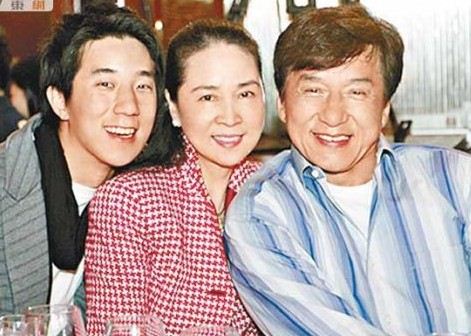 传成龙自传戏剧揭<em>小龙女事件</em>_娱乐资讯-ipiao