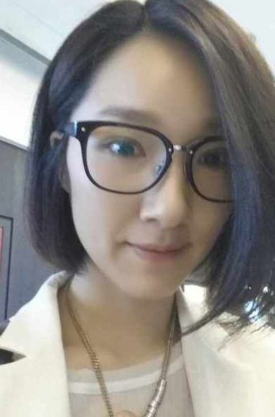 <em>TVB女星素颜照</em>:简直是换脸 - ipiao