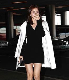 <em>韩国女星街拍</em>,简单低调全上阵