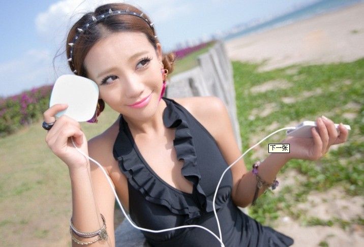 海边看比基尼美女3图片