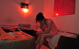 警方扫黄:<em>祼体</em>男女被抓现行<em>图</em>,新闻频道,3g门户